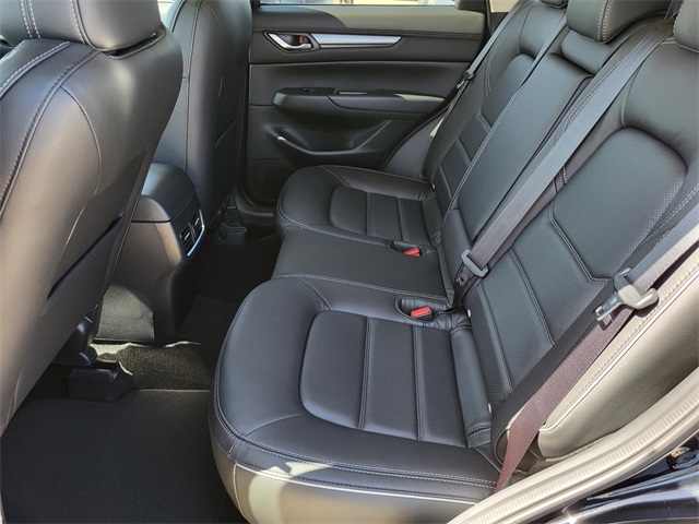 2025 Mazda CX-5 2.5 S Preferred photo 9