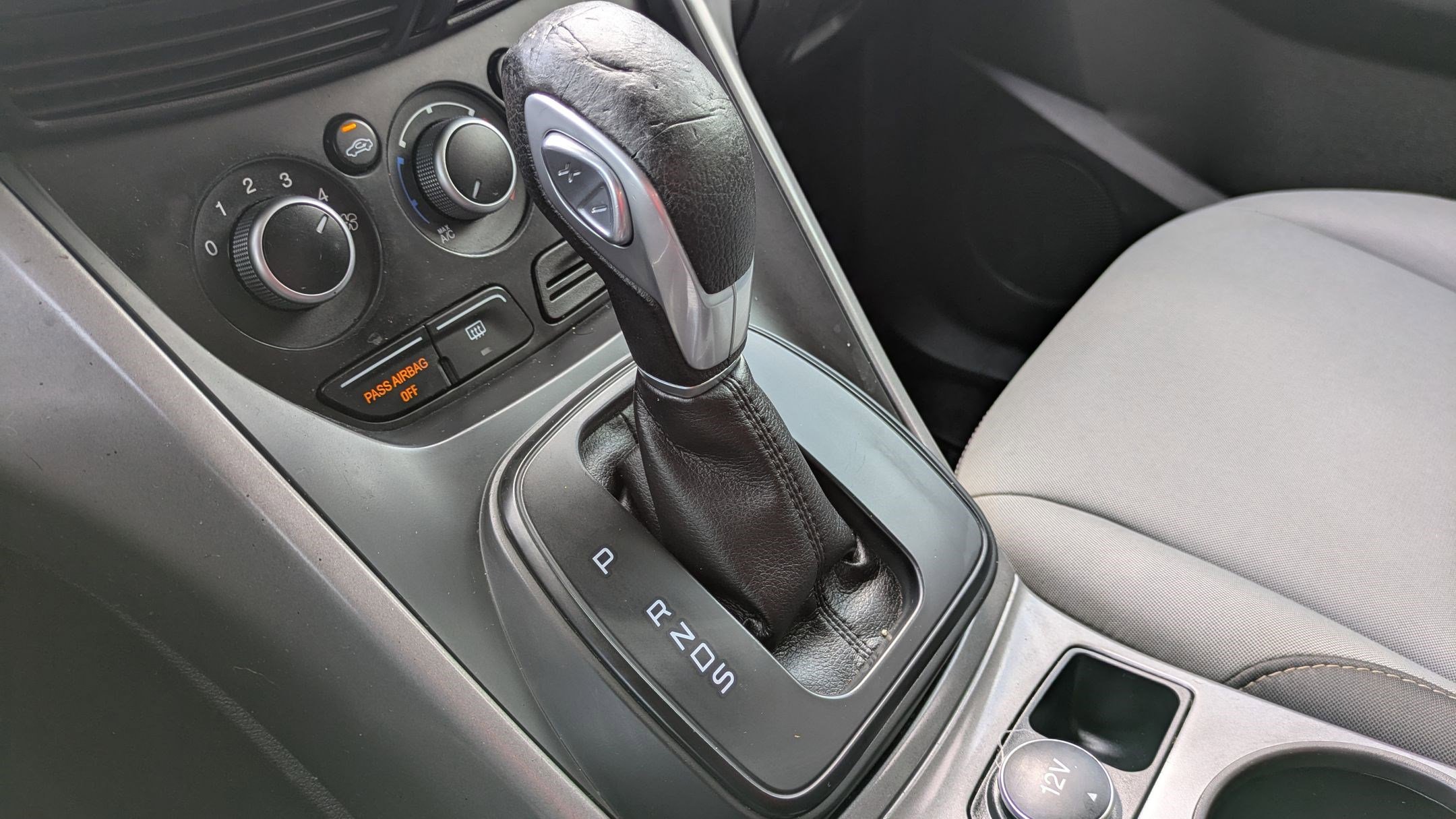 2015 Ford Escape SE photo 22