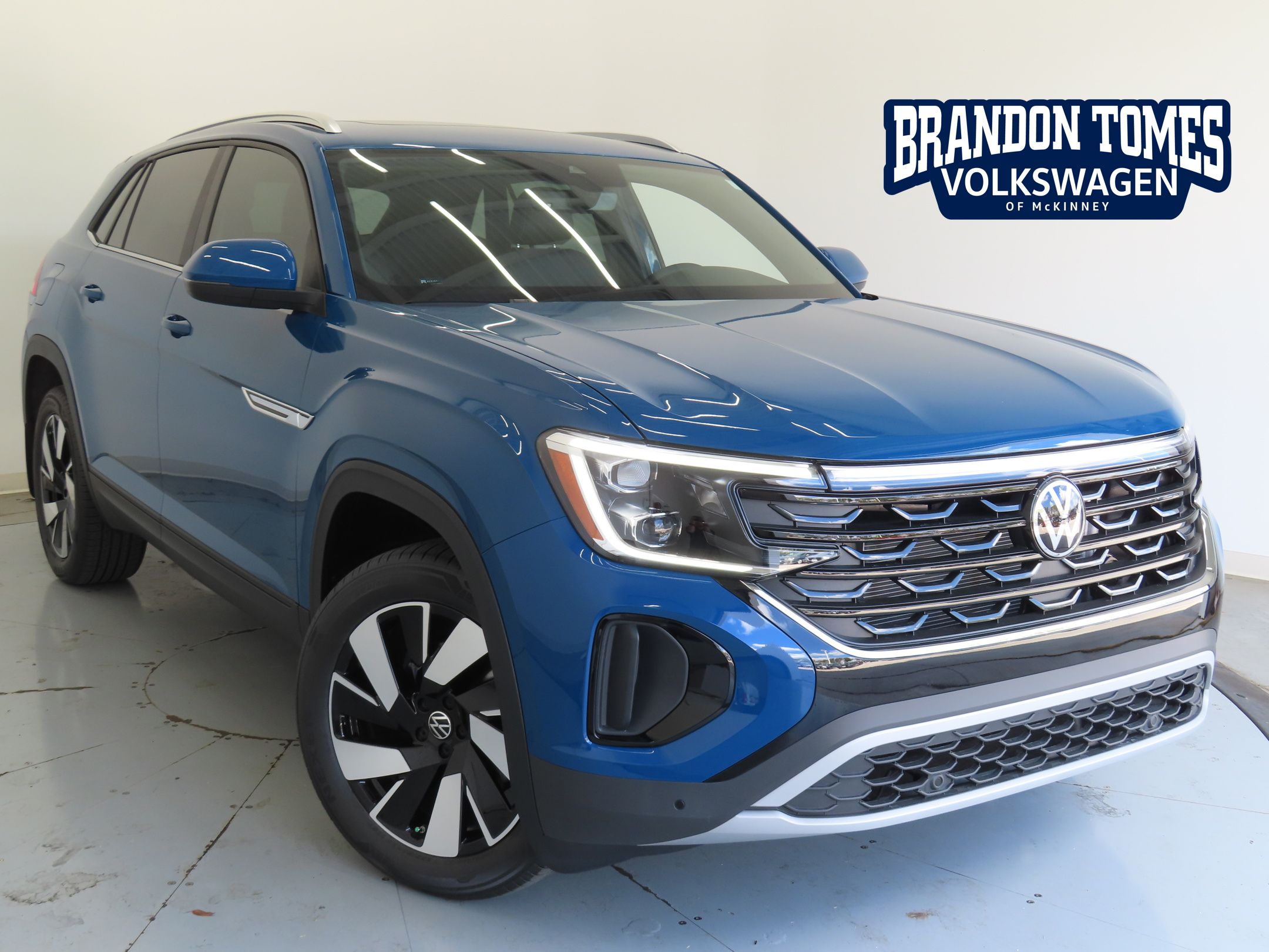 2026 Volkswagen Atlas Cross Sport SE w/Tech's photo