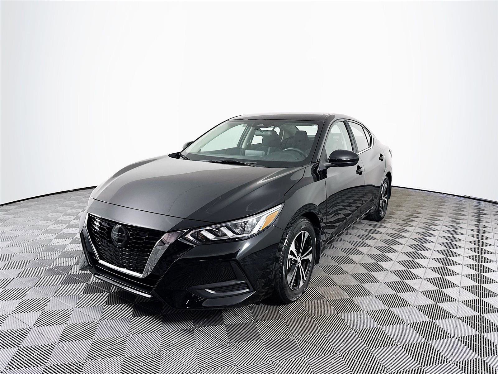 2023 Nissan Sentra SV photo 3