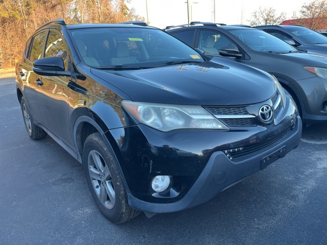 2015 Toyota RAV4 XLE's photo