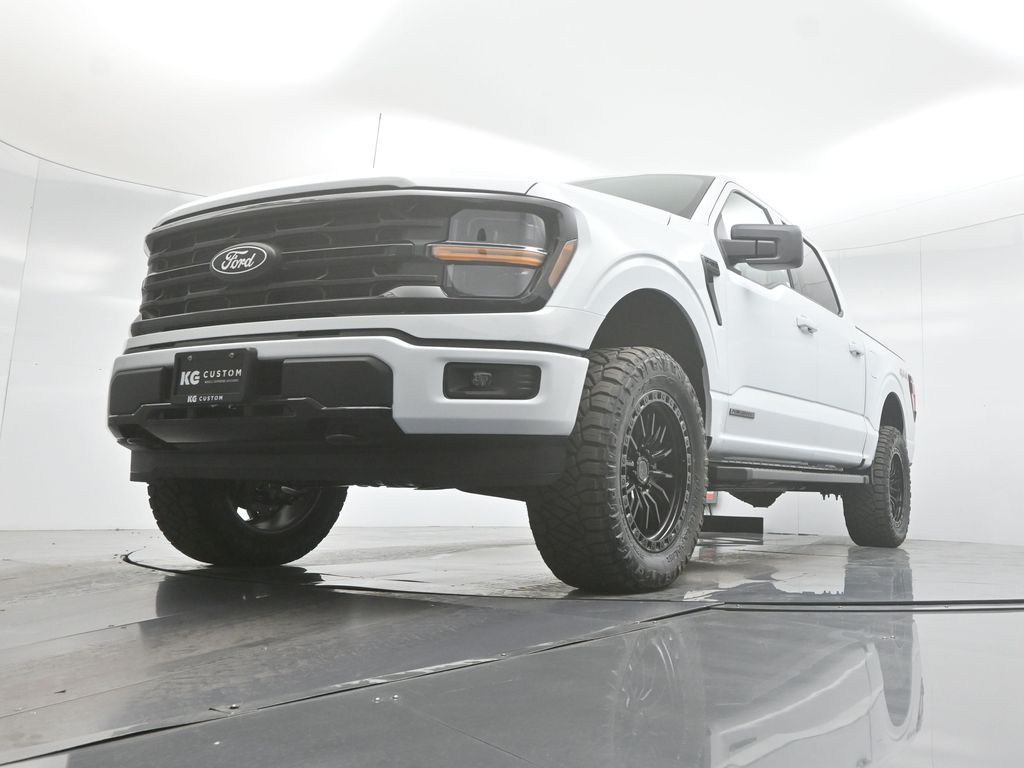 2025 Ford F-150 XLT photo 42