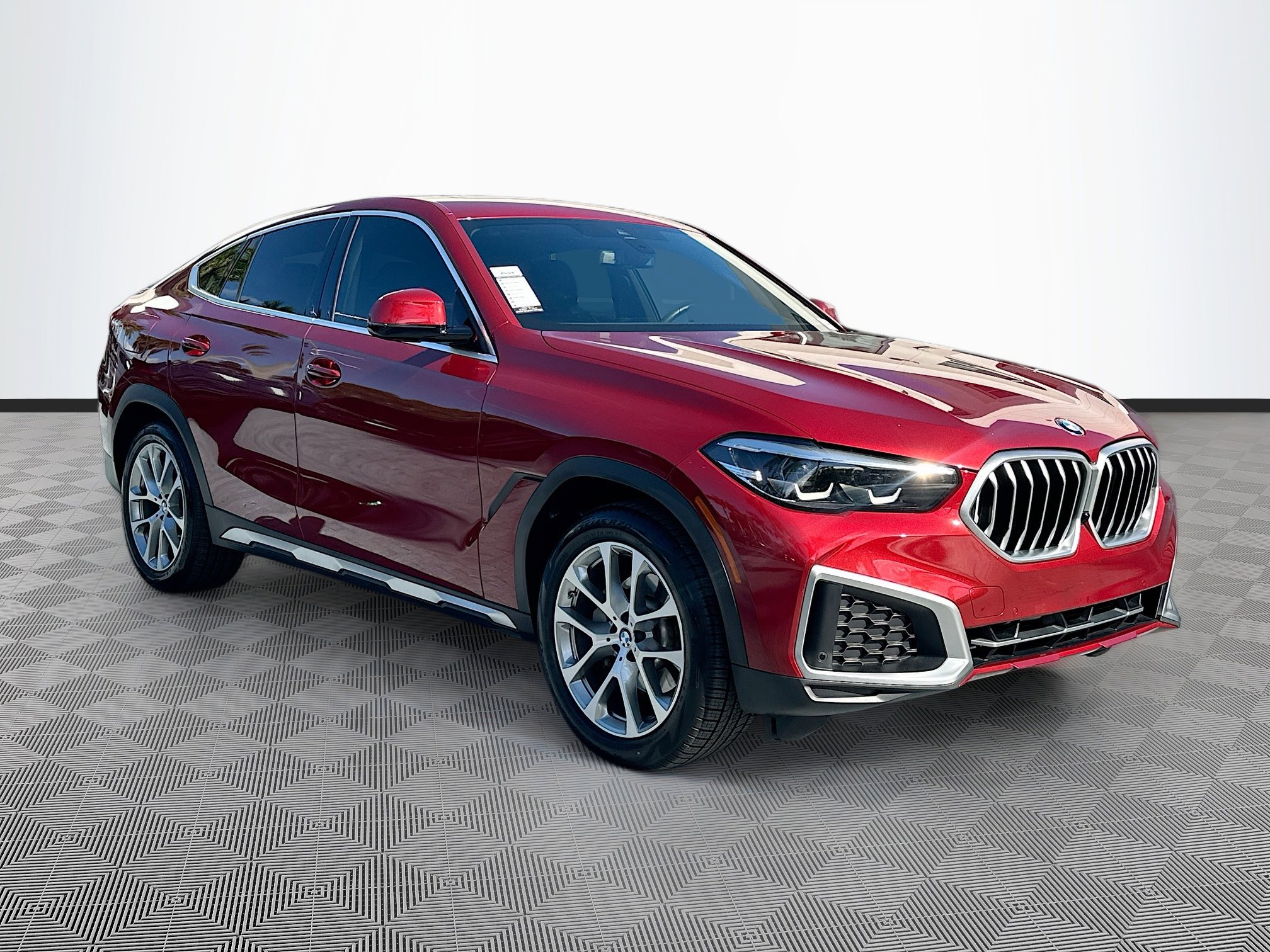 2022 BMW X6 40i's photo