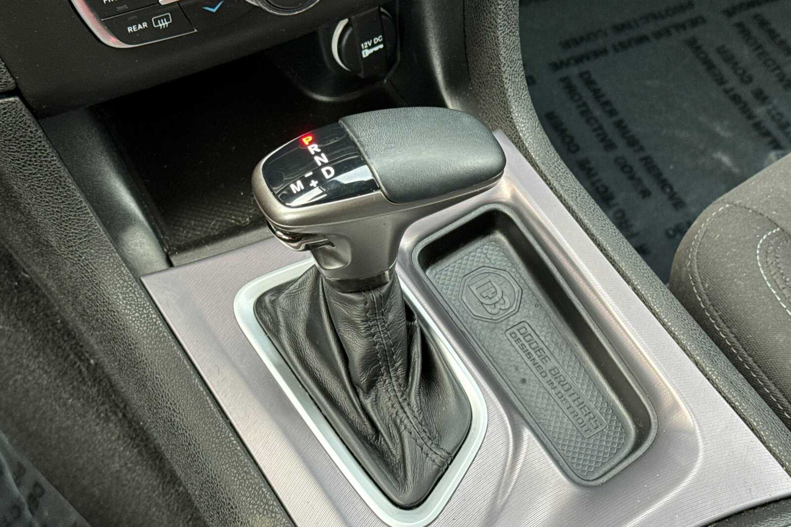 2022 Dodge Charger R/T photo 20