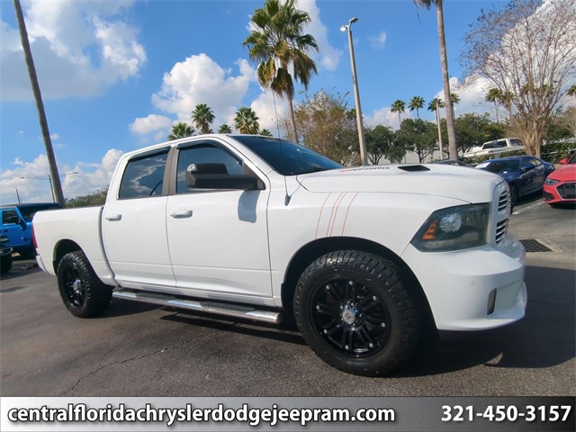 2014 RAM 1500 Sport's photo