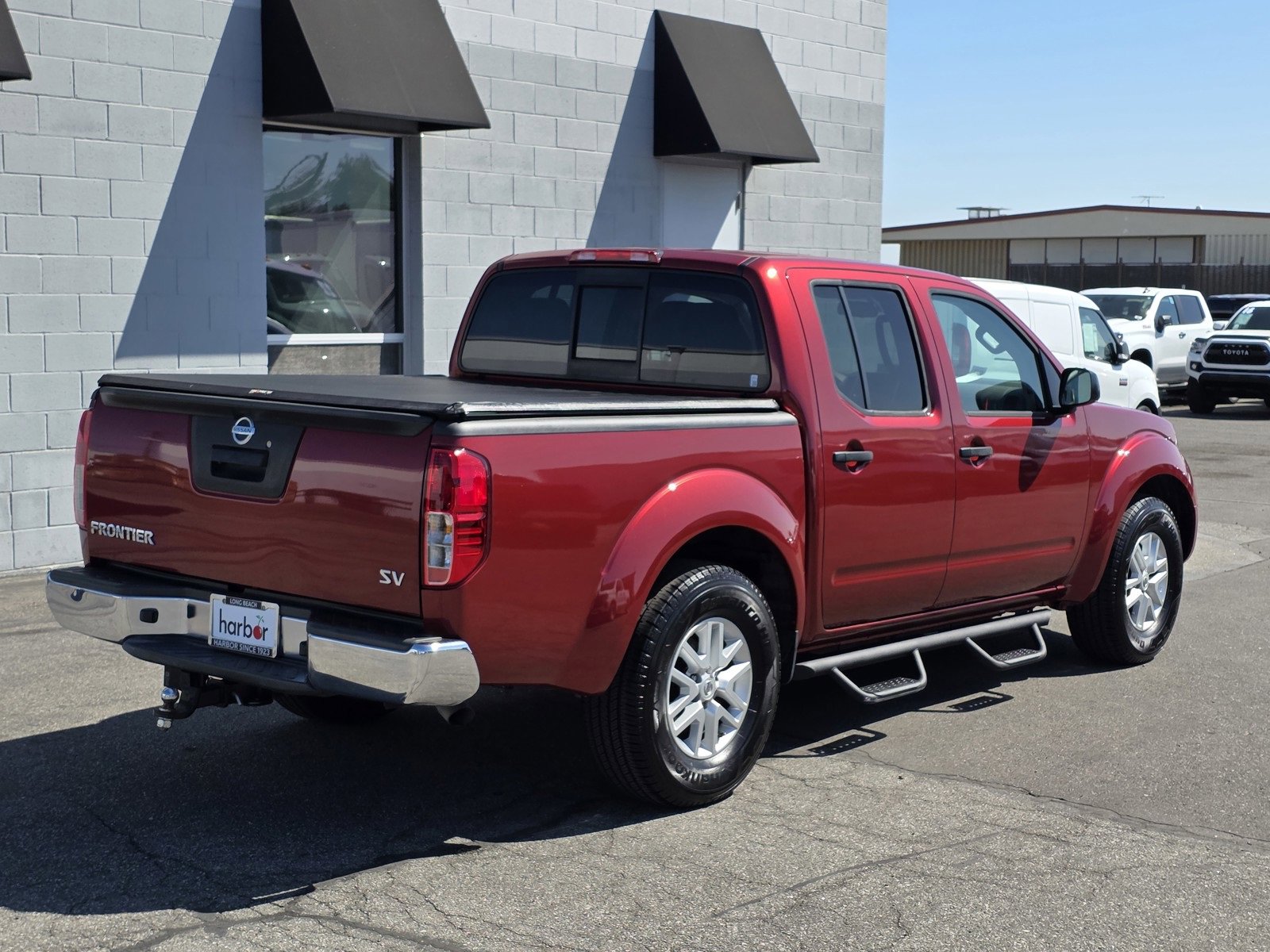 2019 Nissan Frontier SV photo 6