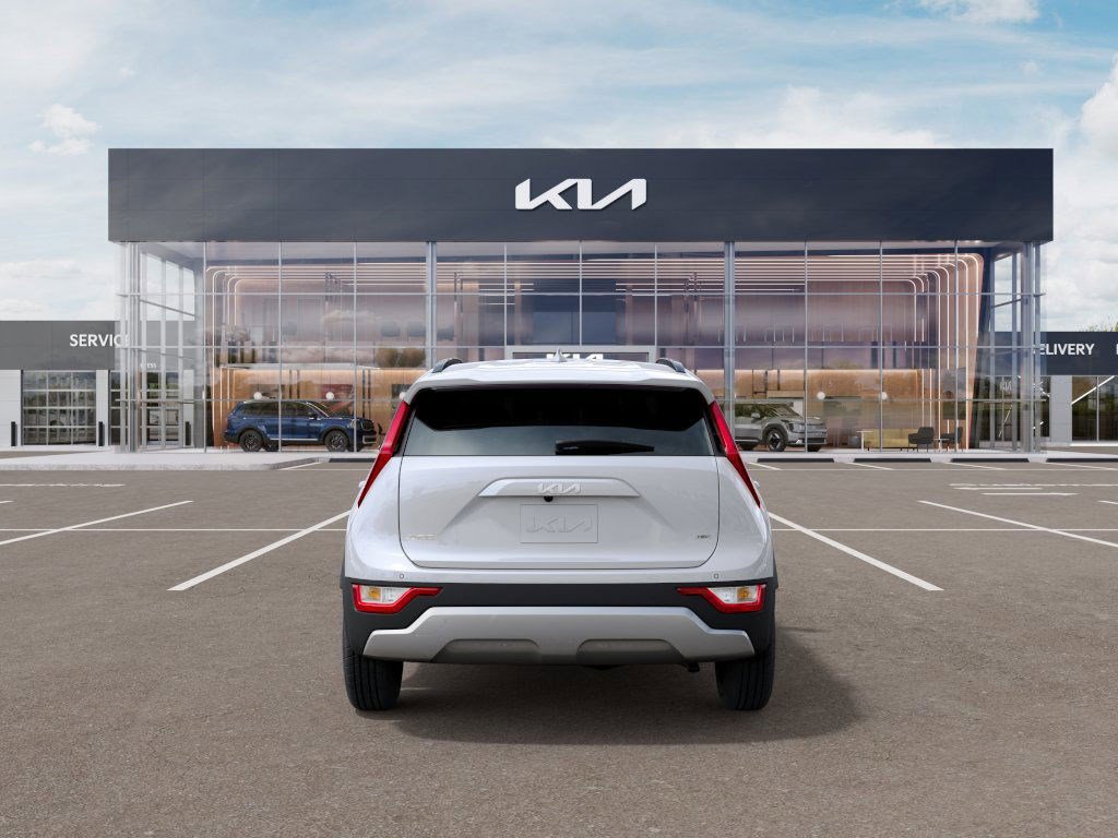 2025 Kia Niro EX photo 4