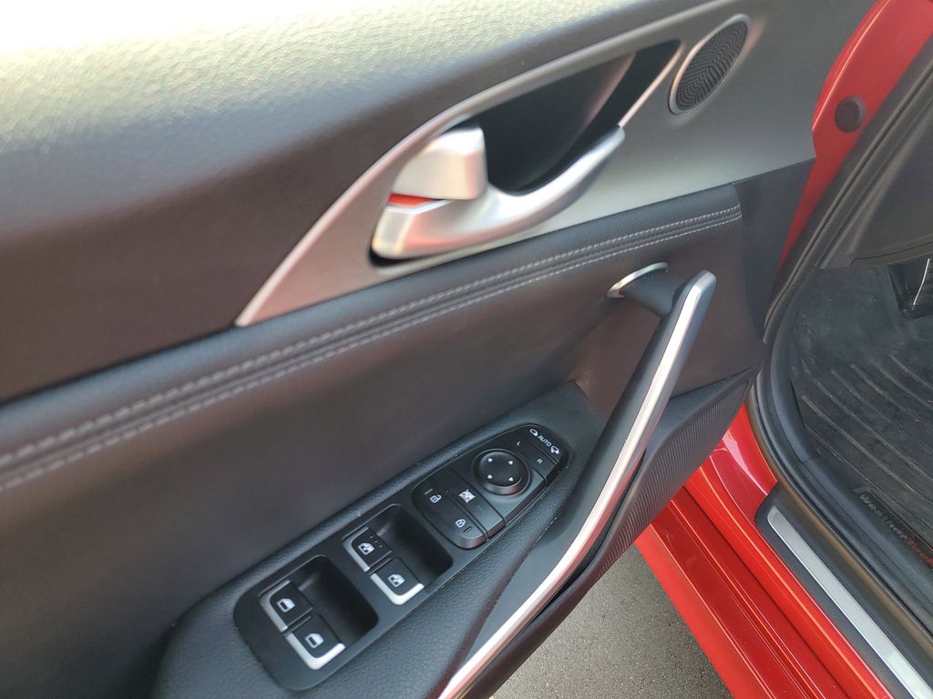 2019 Kia Stinger GT photo 7