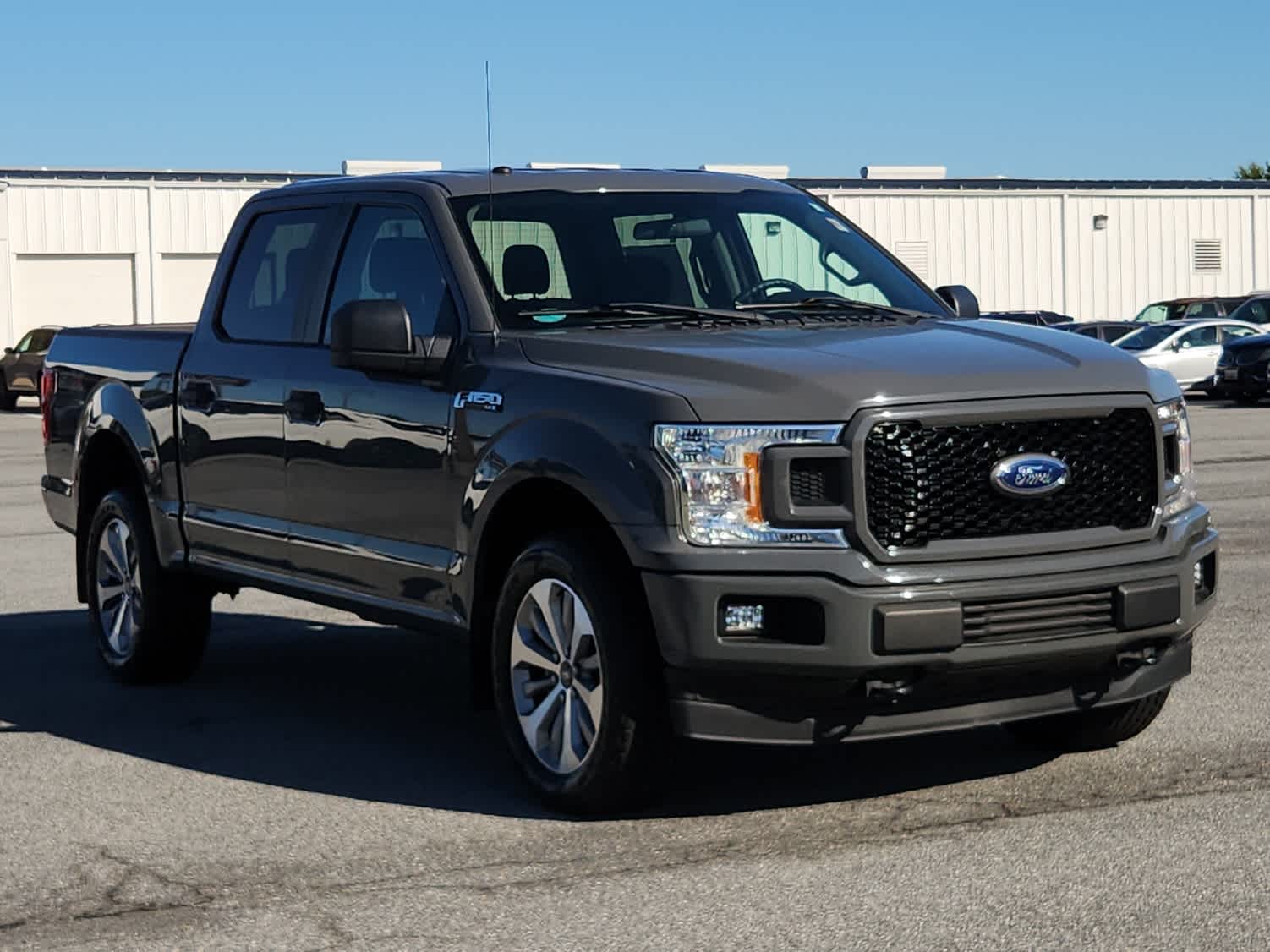 2018 Ford F-150 XL photo 2
