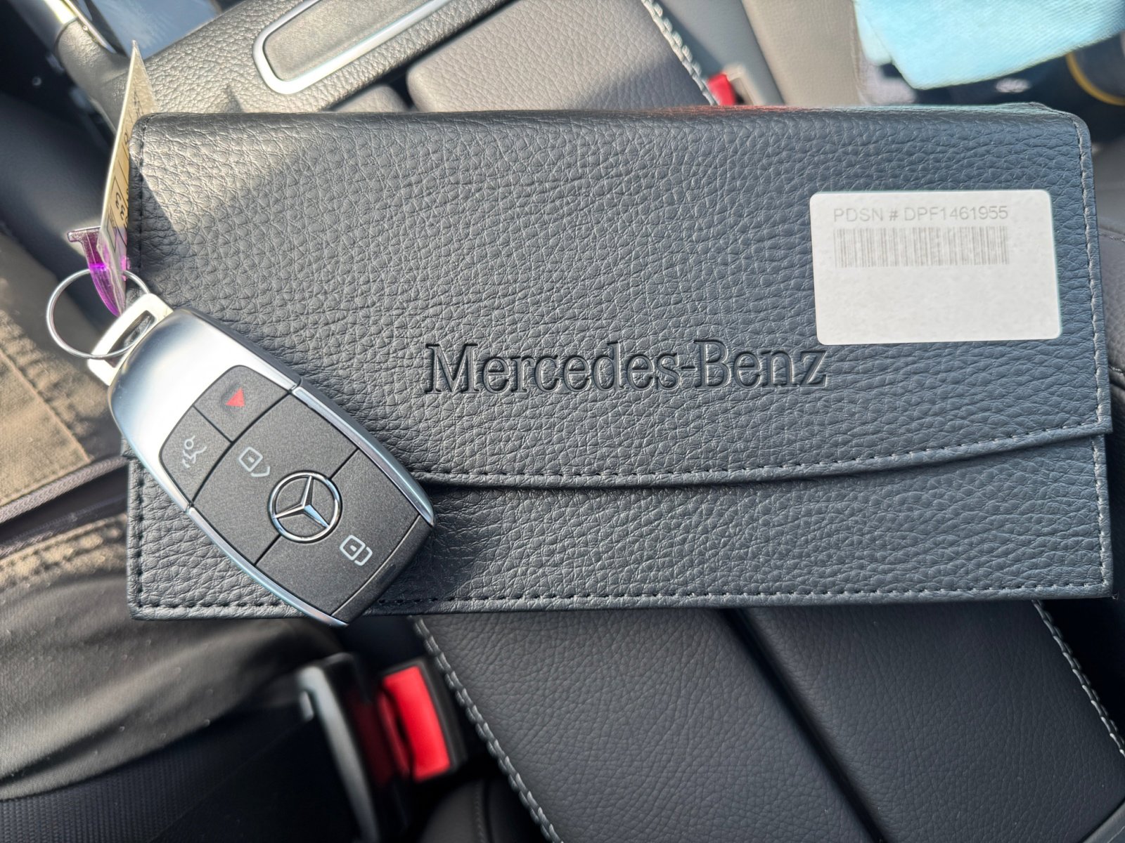 2026 Mercedes Benz GLB 250 4MATIC photo 21