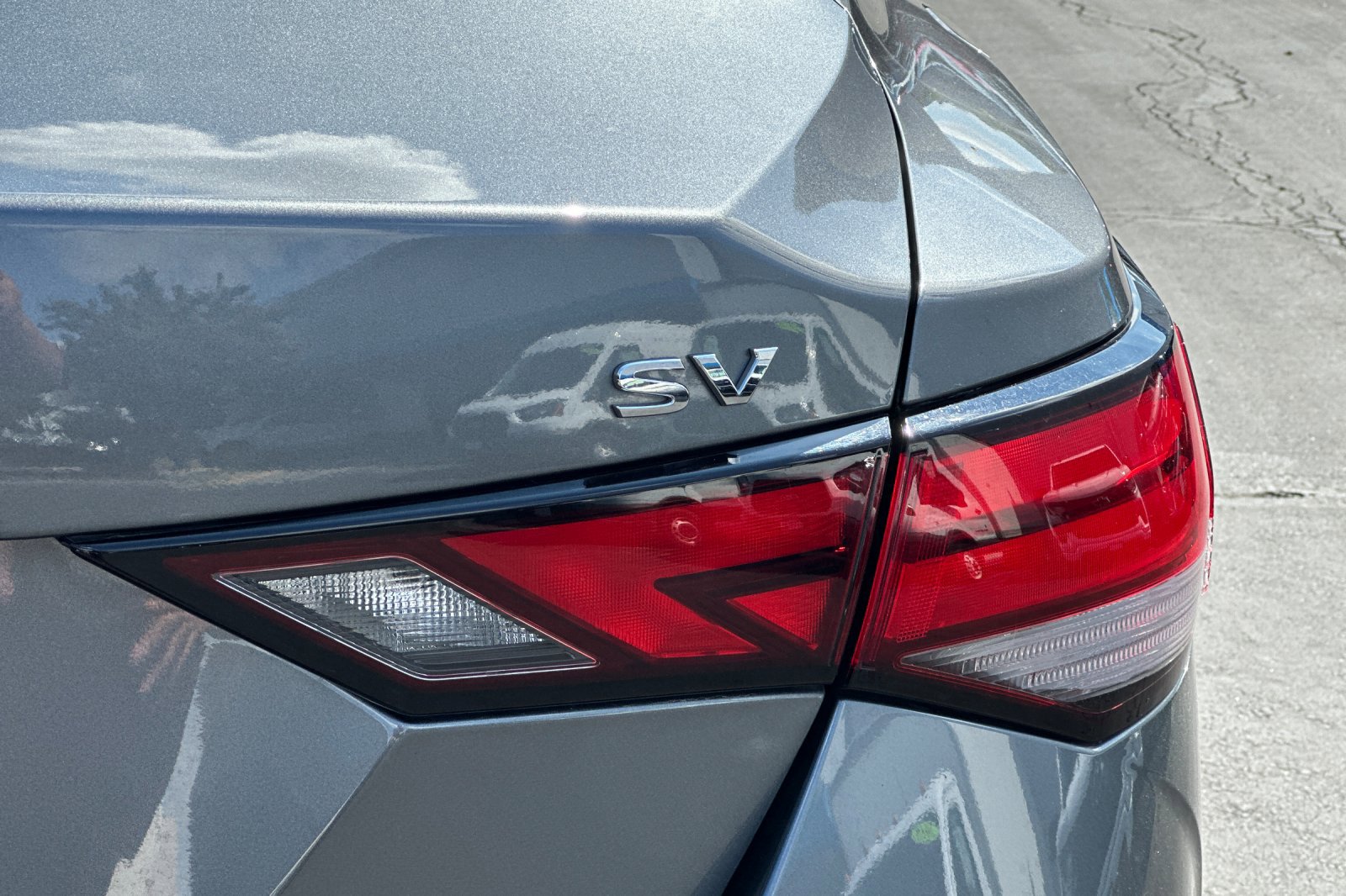 2024 Nissan Sentra SV photo 24