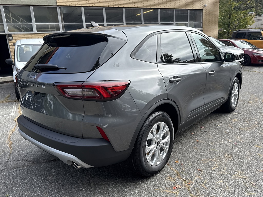 2025 Ford Escape Active photo 4