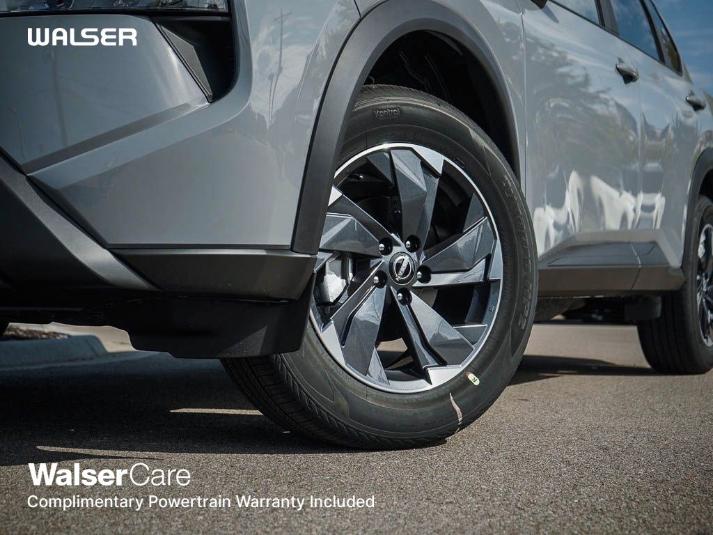 2026 Nissan Rogue SV photo 5