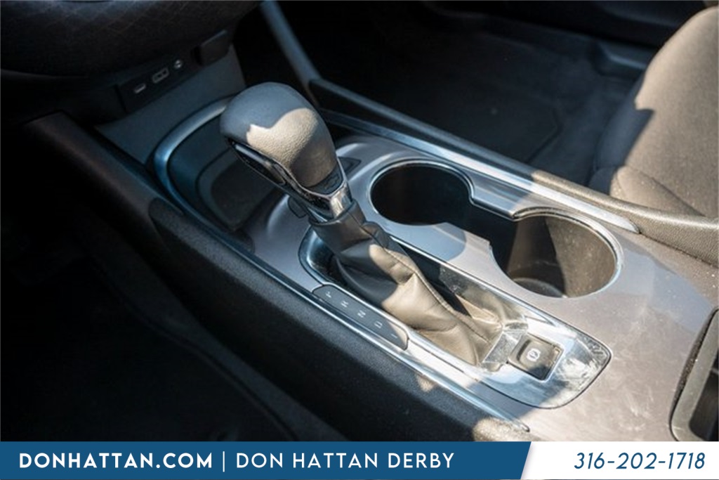 2023 Chevrolet Malibu 1LT photo 11