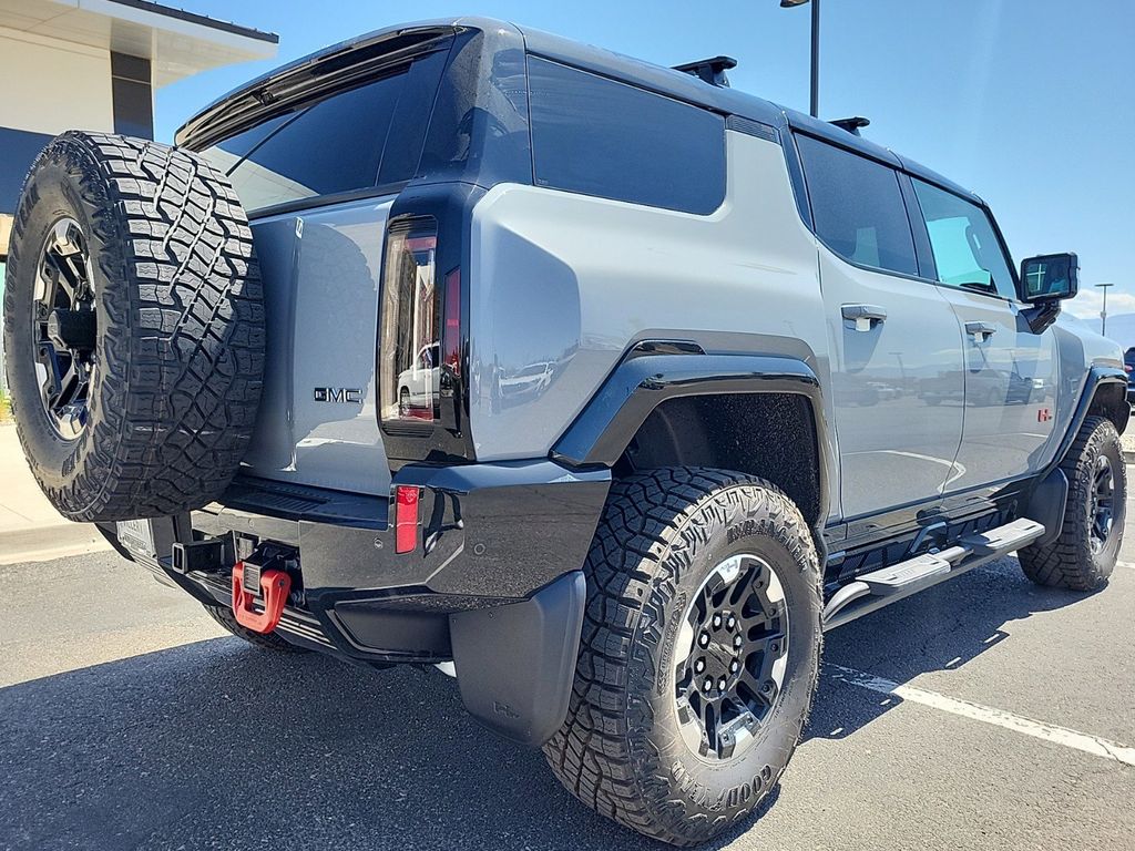 2024 Gmc Hummer EV photo 5