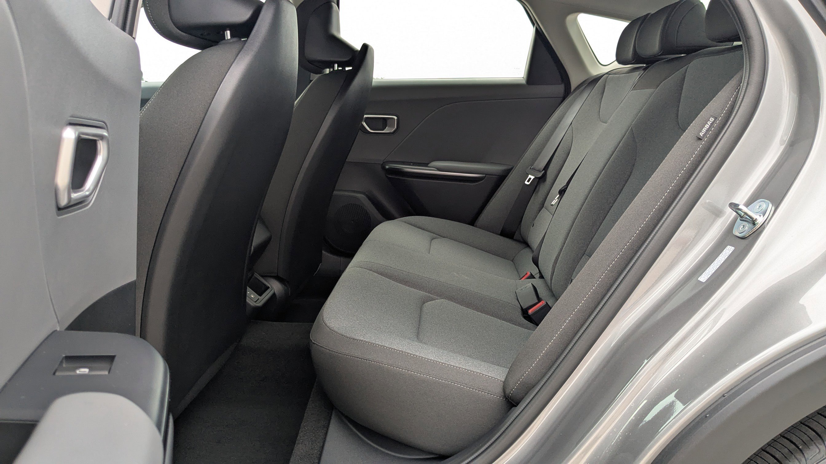 2025 Kia K4 LXS photo 14
