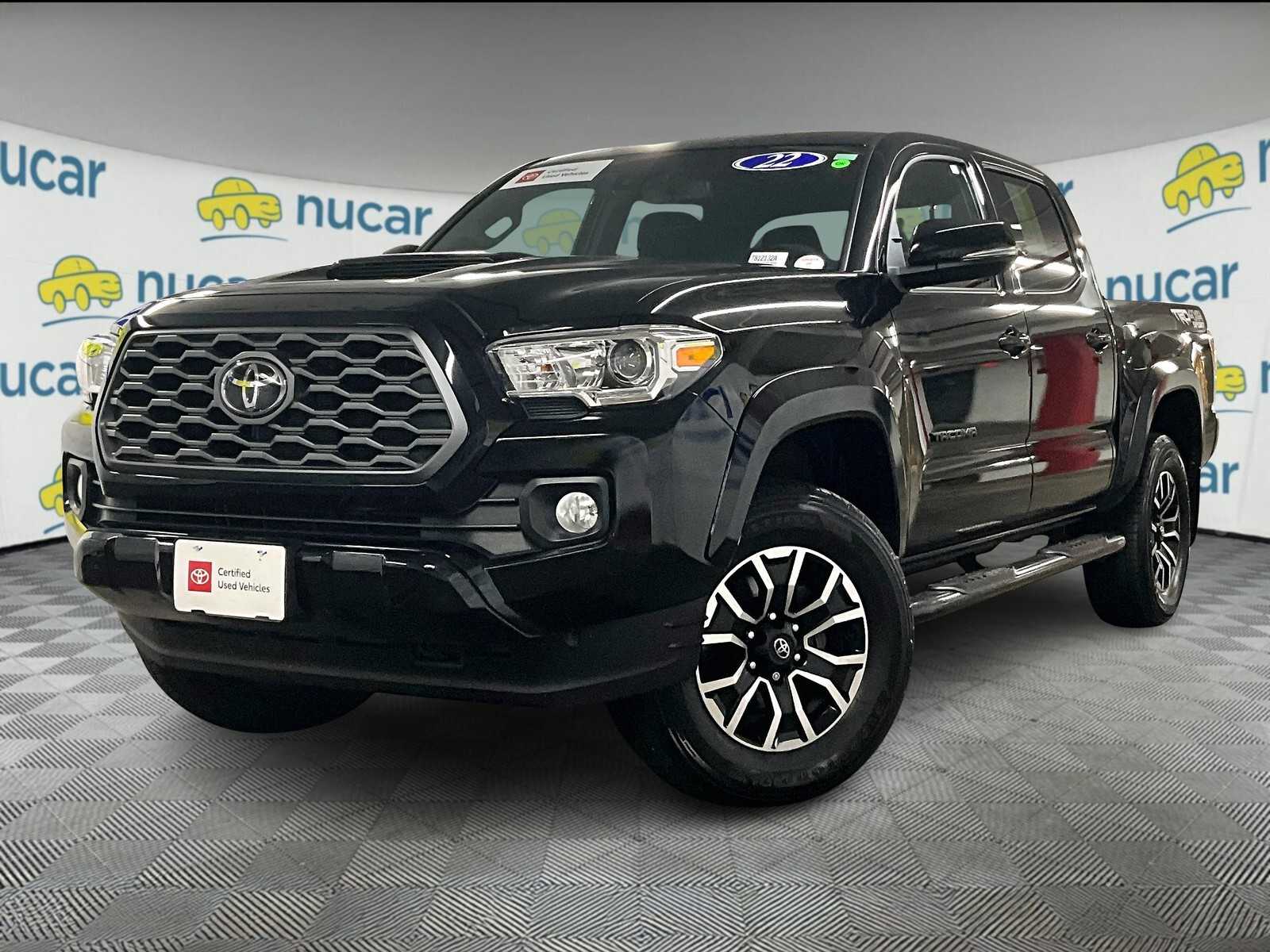 2022 Toyota Tacoma TRD Sport photo 3