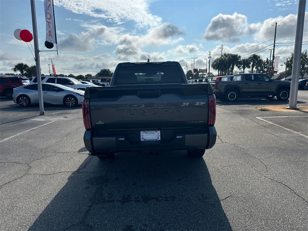 2025 Toyota Tundra Platinum CrewMax photo 4