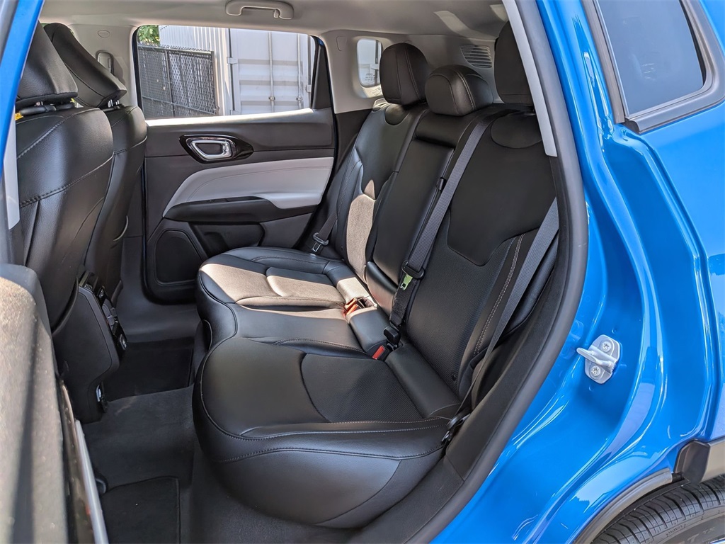 2022 Jeep Compass Limited photo 20