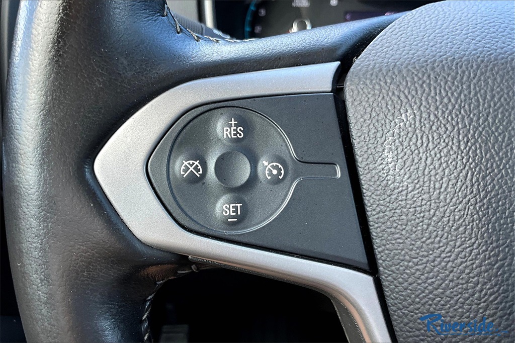 2019 Chevrolet Colorado LT photo 11