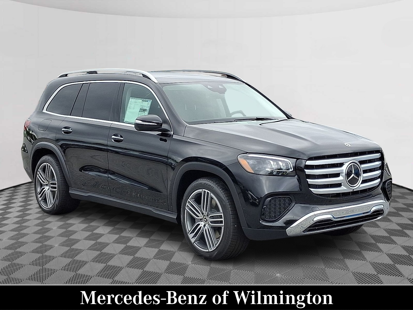 2025 Mercedes-Benz GLS Base's photo