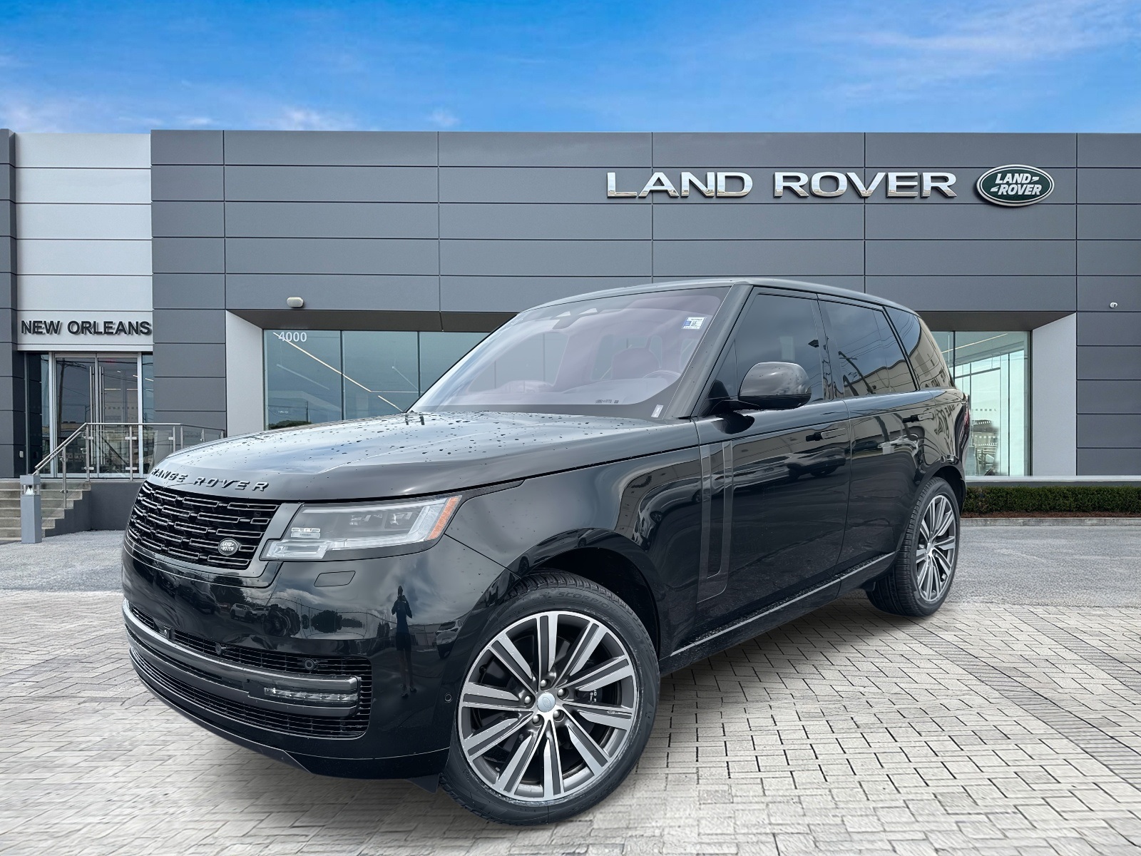 2023 Land Rover Range Rover SE's photo