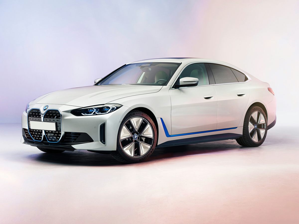 2023 BMW i4 40's photo