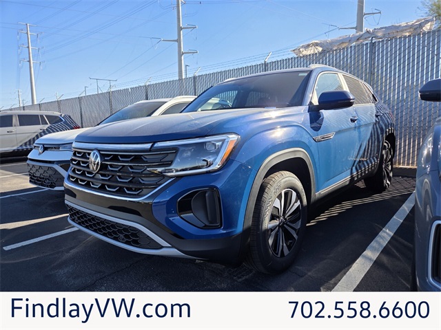 2026 Volkswagen Atlas Cross Sport SE's photo