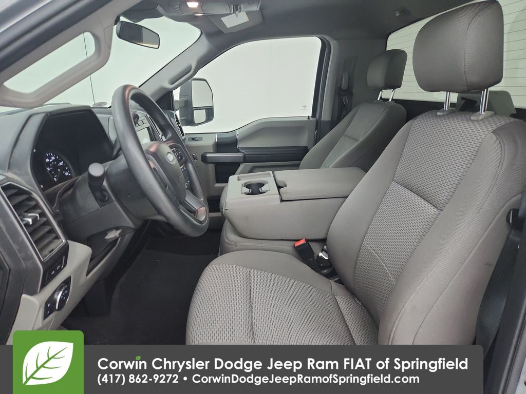 2021 Ford F-350 photo 2