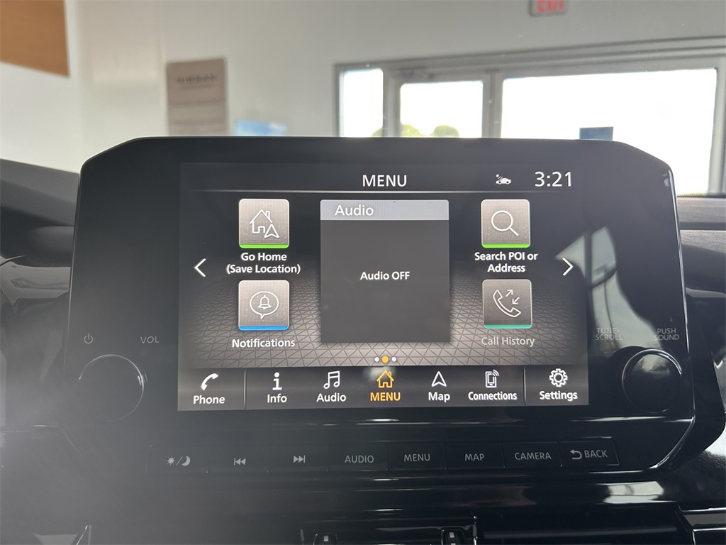 2025 Nissan Pathfinder SL photo 13