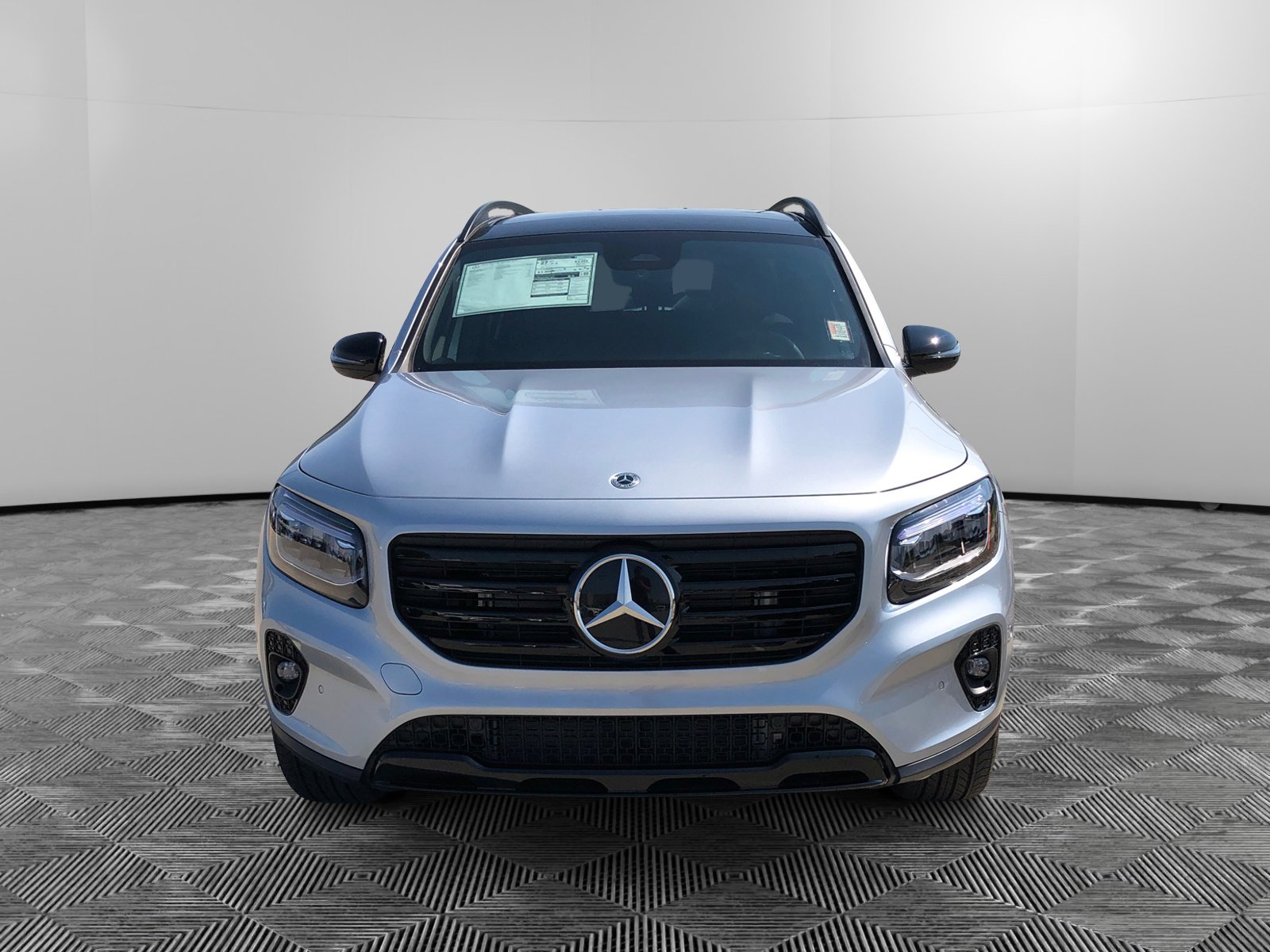 2025 Mercedes Benz GLB 250 4MATIC photo 7