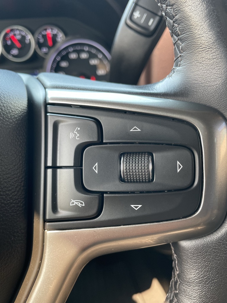 2021 Chevrolet Silverado 1500 RST photo 16