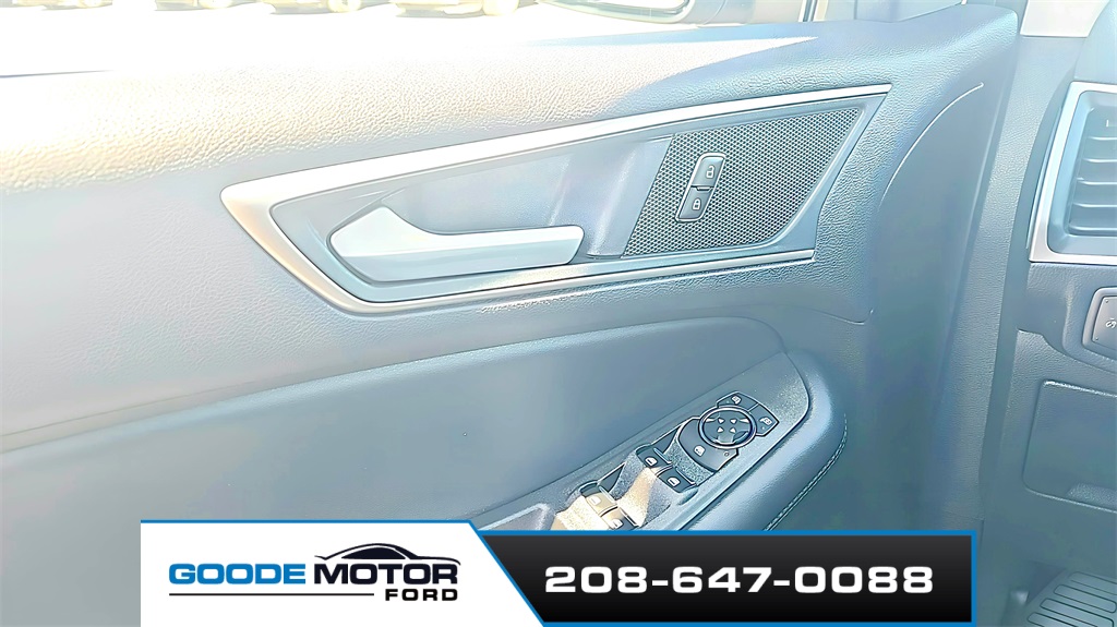 2024 Ford Edge SEL photo 44
