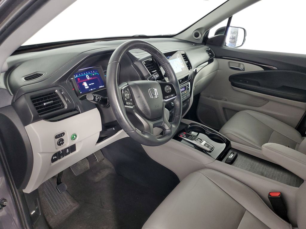 Used 2019 Gray Honda Touring image 11