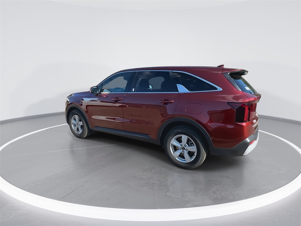 2025 Kia Sorento LX photo 4
