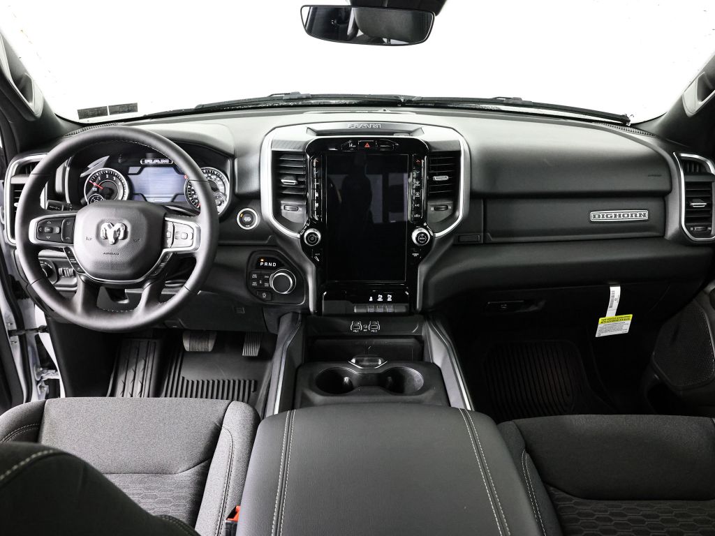 2025 Ram 1500 Big Horn photo 3