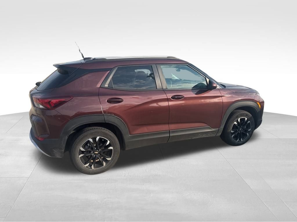 2022 Chevrolet Trailblazer LT photo 4