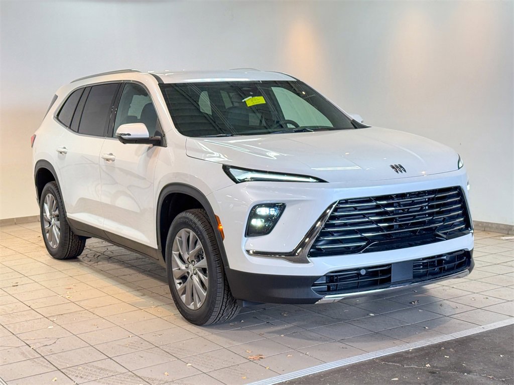 2025 Buick Enclave Preferred photo 2