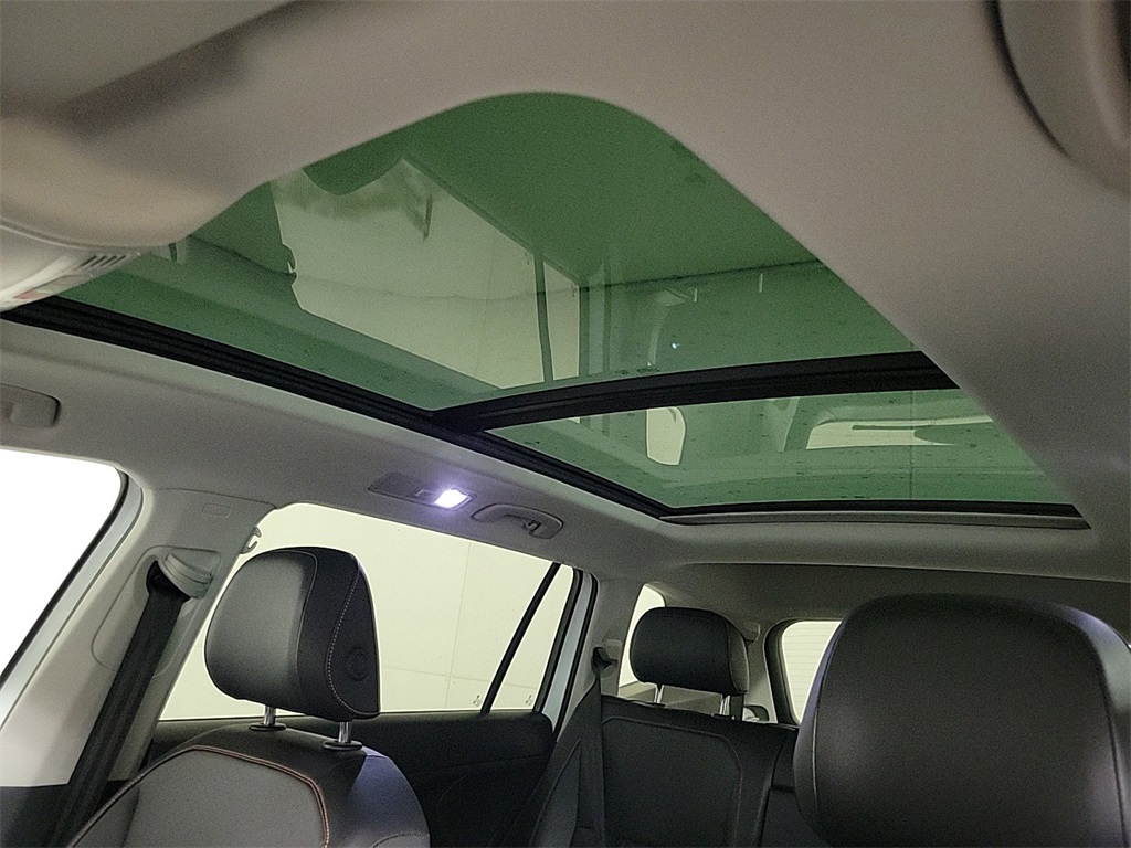 2024 VOLKSWAGEN TIGUAN - Image 12