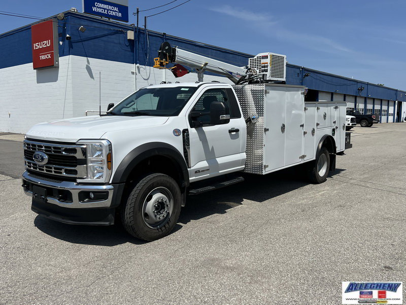 2024 Ford F-600 Super Duty Chassis Cab XL