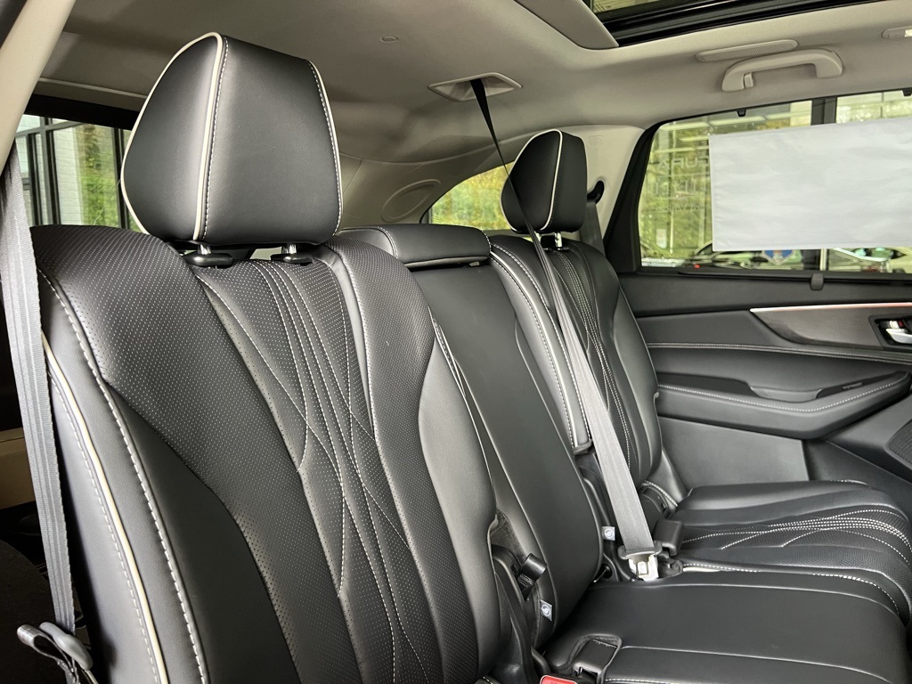 2026 Acura MDX Advance SH-AWD photo 24