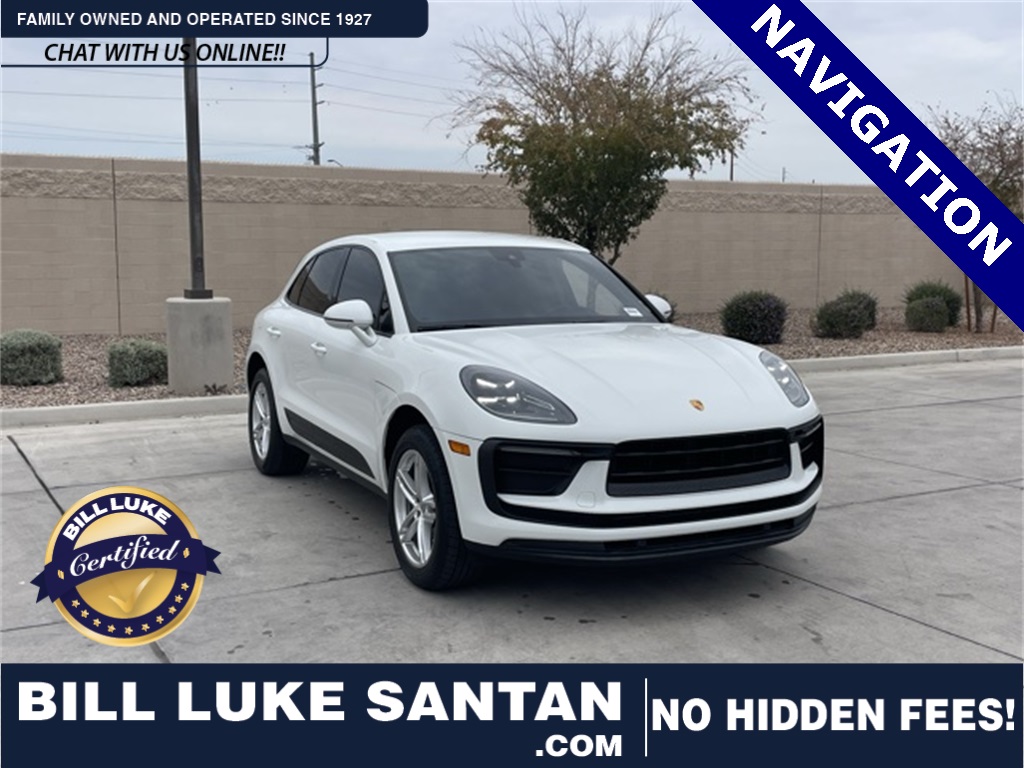 2022 Porsche Macan Base's photo