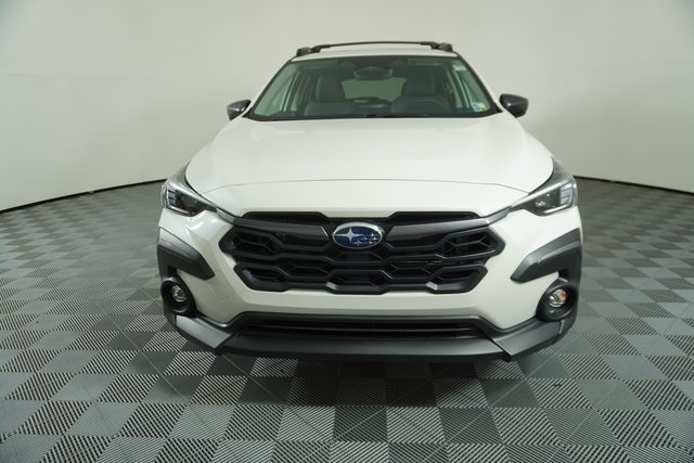 2025 Subaru Crosstrek Limited photo 2