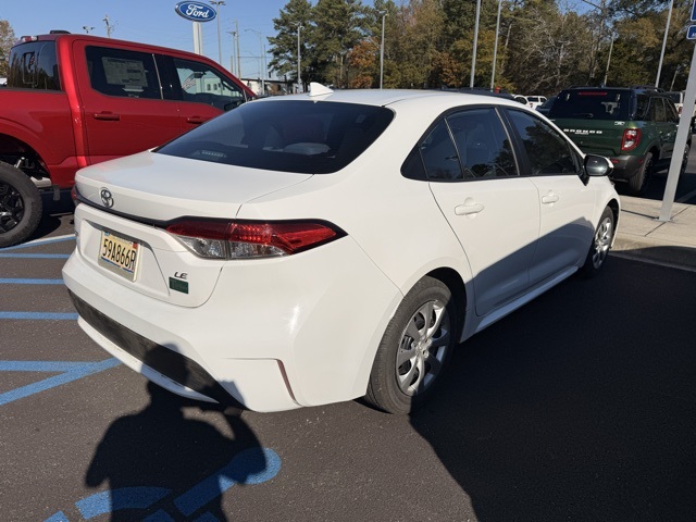 2020 Toyota Corolla LE photo 4