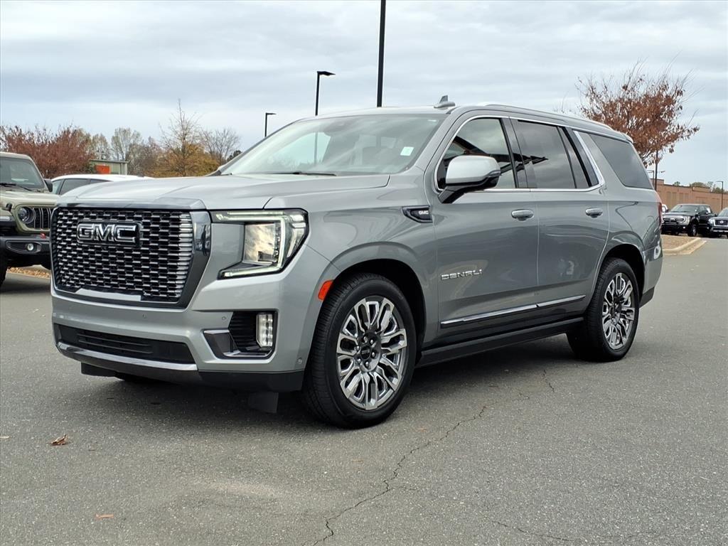 2023 GMC Yukon Denali Ultimate's photo