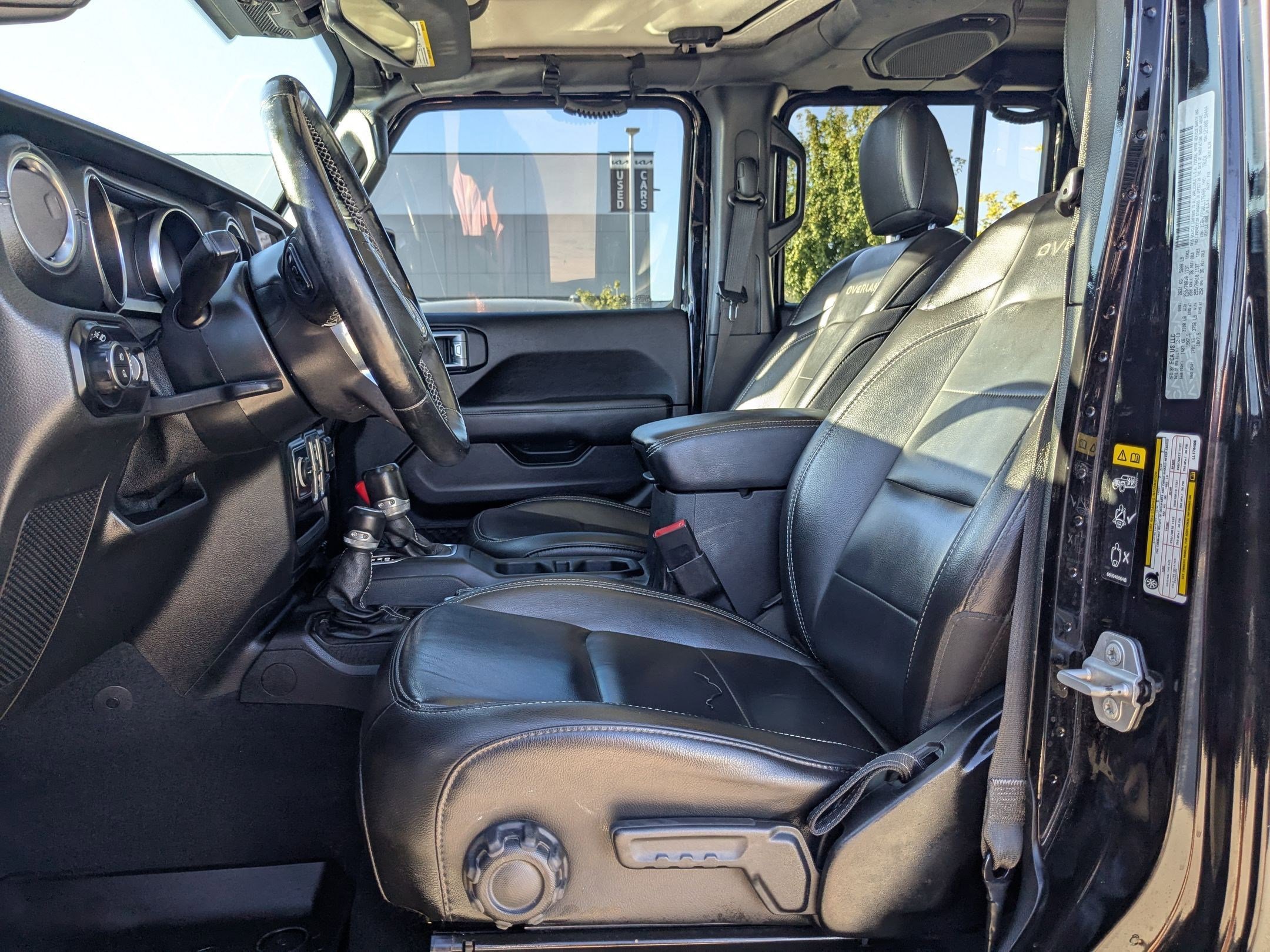 2020 Jeep Gladiator Overland photo 15