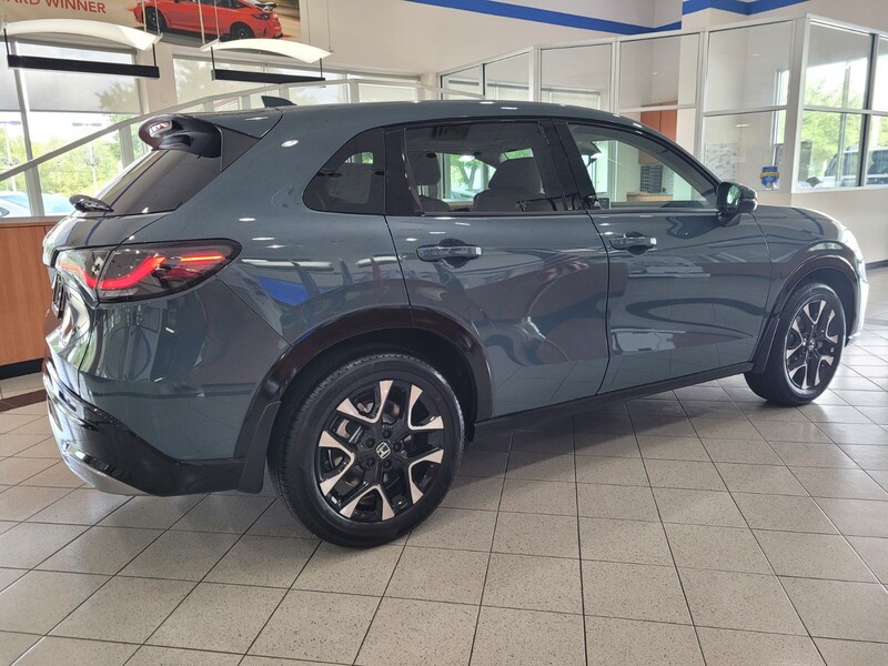 2026 Honda HR-V EX-L photo 4