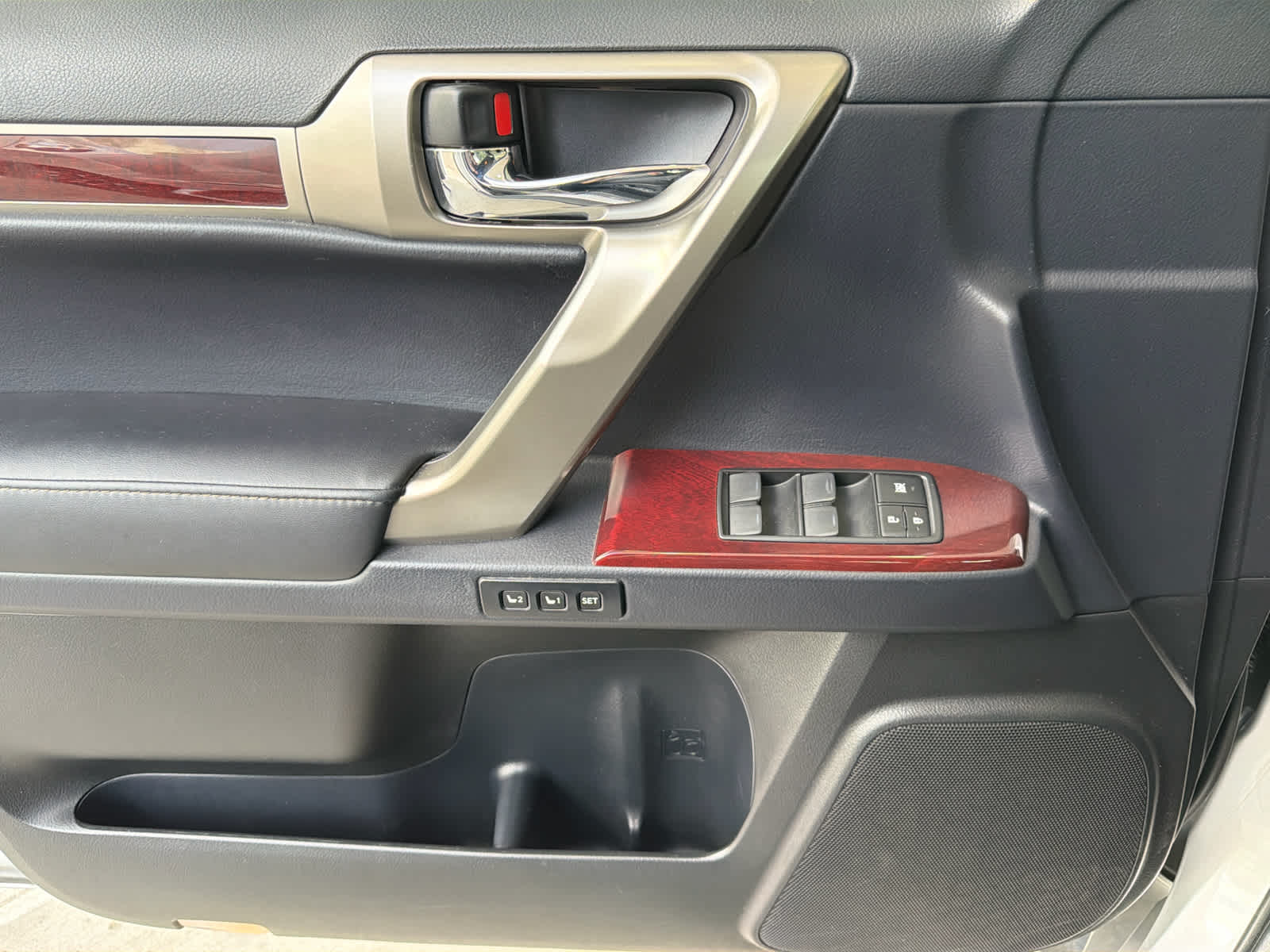 2018 Lexus GX 460 photo 21