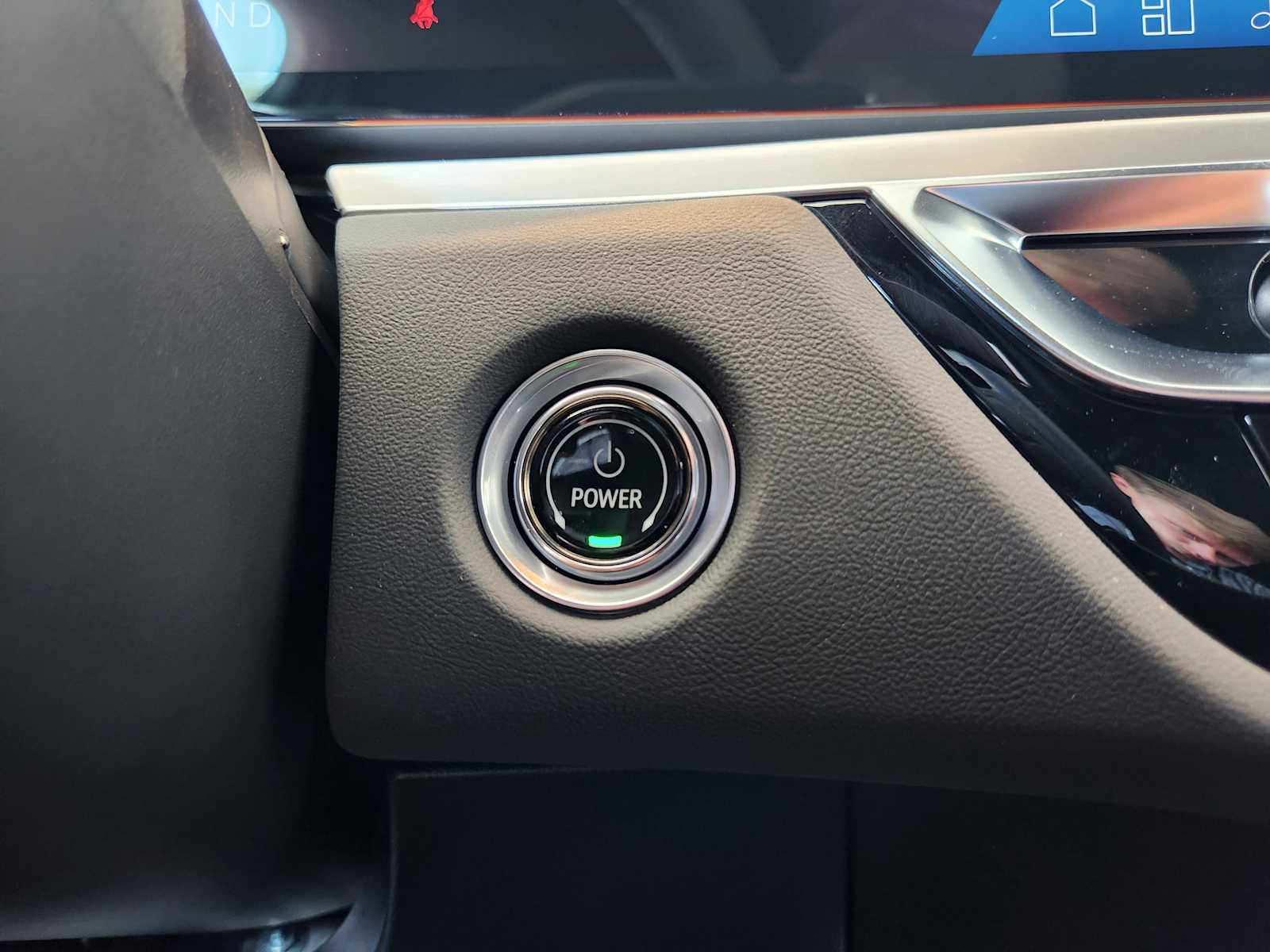 2025 Cadillac Lyriq Sport photo 14
