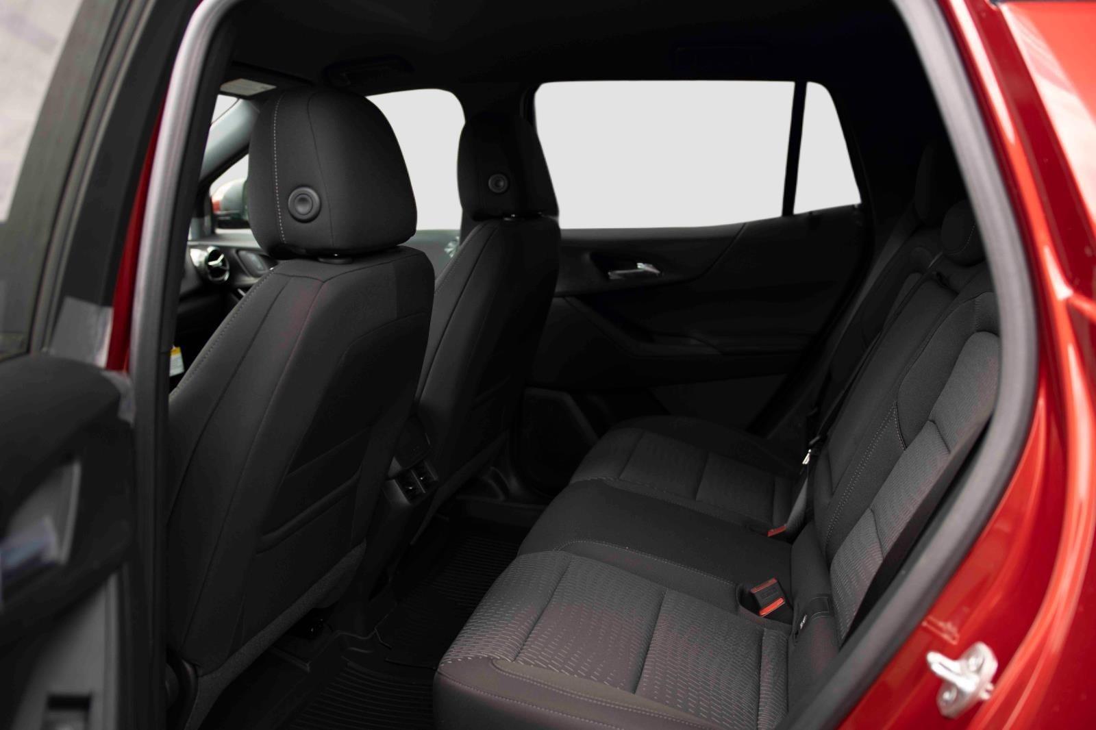 2026 Chevrolet Equinox LT photo 20